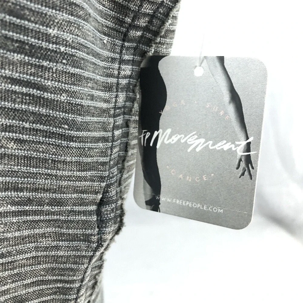 Free‎ People Movement Break Up Graphic Tee Open Back Slate Gray Size Small NWT
